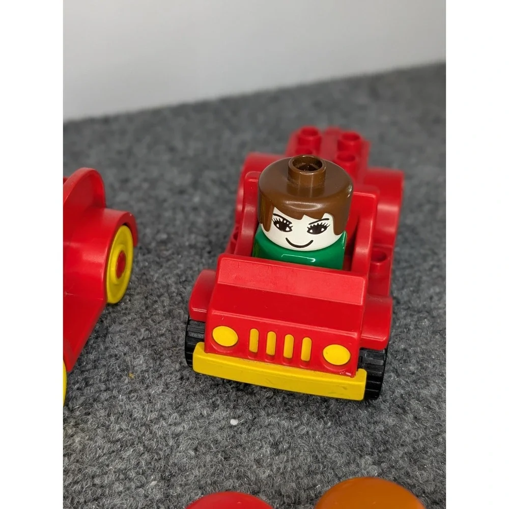 LEGO DUPLO Vintage Lot of 10 Little People Figures‎ Square Base And  3 Vehicles